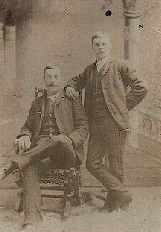 joewiggins.jpg (28049 bytes)